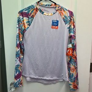 The American Outdoorsman top